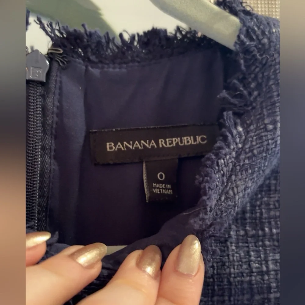 Banana Republic Tweed Dress - Picture 3 of 6